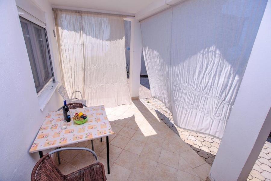 Studioapartment Podaca 3676-2 Eksteriør billede